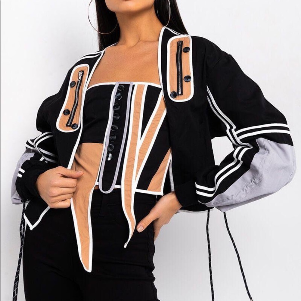 Get to know my Jacket and crop top AKIRA small new with tags